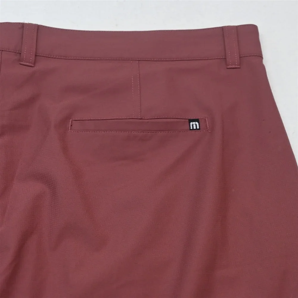 Travis Mathew 40x9